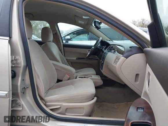 2008 Buick LaCrosse CX with VIN 2G4WC582881351870, listed as a IAAI auction lot 41865597 with 244,283 mi miles and . Bid and sale history available at DreamBid. Image 5.