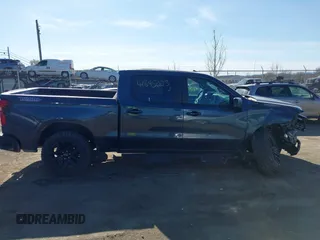 2021 Chevrolet Silverado 1500 LT Trail Boss with VIN 1GCPYFED4MZ349105, listed as a IAAI auction lot 41845023 with 97,012 mi miles and . Bid and sale history available at DreamBid. Image 13.