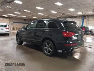 2015 Audi Q7 Premium Plus with VIN WA1LGAFE2FD005746, listed as a IAAI auction lot 42143924 with 143,835 mi miles and . Bid and sale history available at DreamBid. Image 3.