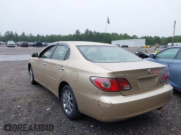 2002 Lexus ES 300 z VIN JTHBF30G720057657, wystawiony jako IAAI lot #42532340 z przebiegiem 247 680 mil mil oraz . Historia ofert i sprzedaży dostępna na DreamBid. Obrazek 3.