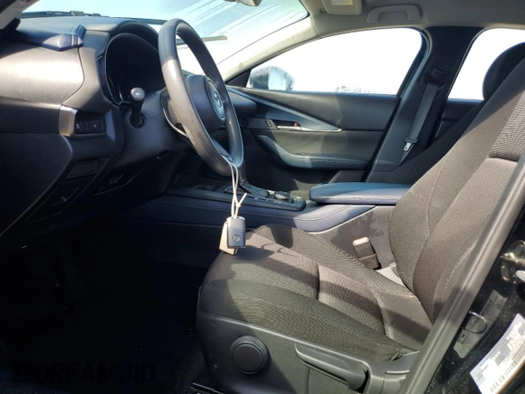 2020 Mazda CX-30 with VIN 3MVDMBBL8LM104003, listed as a Copart auction lot 73866994 with 47,576 mi miles and Non Repairable. Bid and sale history available at DreamBid. Image 7.
