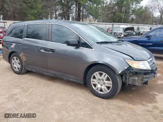 2013 Honda Odyssey LX with VIN 5FNRL5H23DB050884, listed as a IAAI auction lot 41776446 with 176,620 mi miles. Bid and sale history available at carsss.com. Image 1.