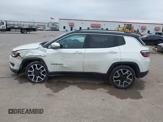 2021 Jeep Compass Limited with VIN 3C4NJCCB5MT588102, listed as a IAAI auction lot 41105108 with 24,972 mi miles. Bid and sale history available at carsss.com. Image 14.