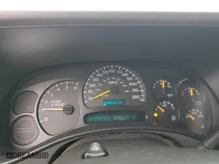 2005 Chevrolet Silverado 1500 Z71 with VIN 1GCEK14TX5Z234613, listed as a Copart auction lot 41453765 with 210,289 mi miles and Non Repairable. Bid and sale history available at carsss.com. Image 9.