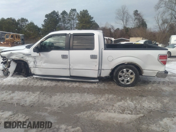 2014 Ford F-150 XL with VIN 1FTFW1CT3EKG17778, listed as a IAAI auction lot 41362619 with 122,963 mi miles. Bid and sale history available at carsss.com. Image 13.