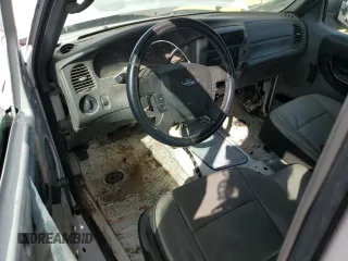 2008 Ford Ranger XL z VIN 1FTYR14D68PA95923, wystawiony jako Copart lot #80237794 z przebiegiem Nie podano mil oraz Szkoda całkowita • Salvage title. Historia ofert i sprzedaży dostępna na DreamBid. Obrazek 8.