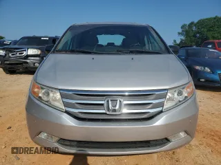 2012 Honda Odyssey Touring с VIN 5FNRL5H93CB137468, выставлен на аукционе Copart как лот 59330545 с пробегом 105 880 миль миль и Списание • Salvage title. История ставок и продаж доступна на DreamBid. Изображение 5.