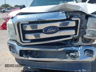 2015 Ford F-250 XLT with VIN 1FT7X2B61FEC27913, listed as a IAAI auction lot 42362011 with 125,784 mi miles and . Bid and sale history available at DreamBid. Image 6.