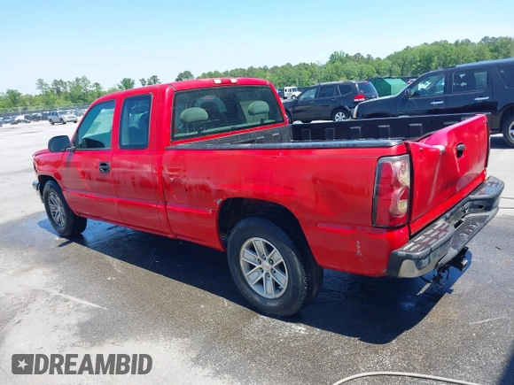 2004 Chevrolet Silverado 1500 LS with VIN 1GCEC19V64Z118718, listed as a IAAI auction lot 42048171 with 232,149 mi miles. Bid and sale history available at carsss.com. Image 3.