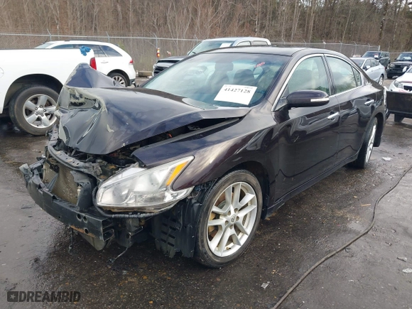 2011 Nissan Maxima 3.5 S with VIN 1N4AA5APXBC815890, listed as a IAAI auction lot 41427128 with 166,513 mi miles. Bid and sale history available at carsss.com. Image 22.