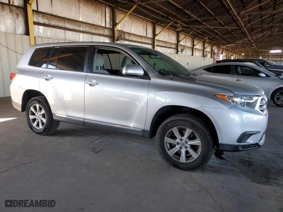 2011 Toyota Highlander with VIN 5TDZA3EH4BS008073, listed as a Copart auction lot 46930955 with 170,492 mi miles and Salvage Title. Bid and sale history available at carsss.com. Image 4.