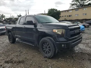2017 Toyota Tundra SR5 z VIN 5TFRW5F13HX222876, wystawiony jako Copart lot #52101965 z przebiegiem 79 015 mil mil oraz Nie do naprawy • Non repairable. Historia ofert i sprzedaży dostępna na DreamBid. Obrazek 4.