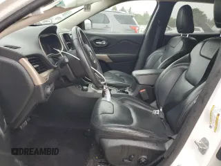 2017 Jeep Cherokee High Altitude with VIN 1C4PJMDS3HW584059, listed as a Copart auction lot 59781395 with 69,878 mi miles and Salvage title. Bid and sale history available at DreamBid. Image 7.