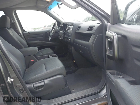 2009 Honda Ridgeline RT with VIN 5FPYK162X9B100513, listed as a IAAI auction lot 42683432 with 204,260 mi miles and . Bid and sale history available at DreamBid. Image 5.