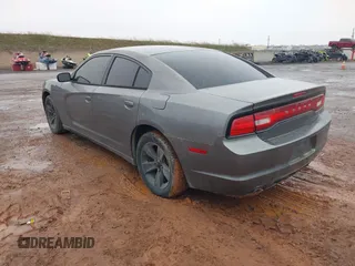 2011 Dodge Charger SE with VIN 2B3CL3CG6BH608460, listed as a IAAI auction lot 41489091 with 113,190 mi miles. Bid and sale history available at carsss.com. Image 3.
