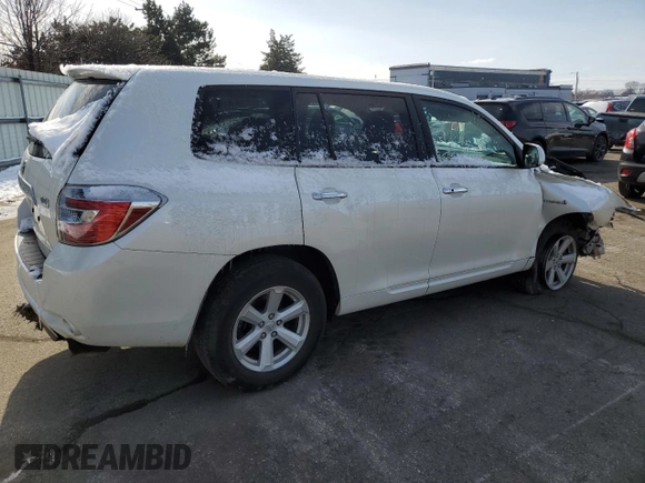 2009 Toyota Highlander Hybrid with VIN JTEEW41A092036819, listed as a Copart auction lot 45483875 with 158,100 mi miles and Salvage Title. Bid and sale history available at carsss.com. Image 3.