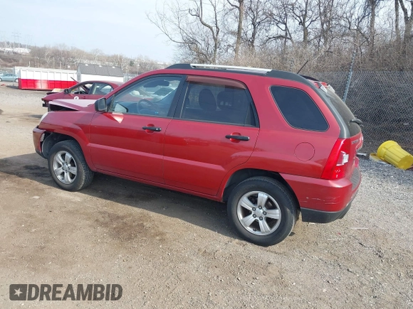2009 Kia Sportage LX with VIN KNDJF724197558391, listed as a IAAI auction lot 41696362 with 170,555 mi miles. Bid and sale history available at carsss.com. Image 3.