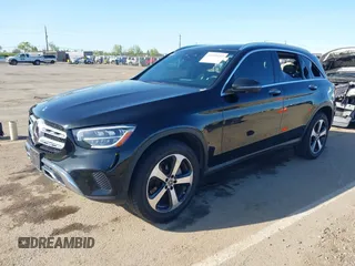 2020 Mercedes-Benz GLC 300 z VIN W1N0G8DB2LF840569, wystawiony jako IAAI lot #41959432 z przebiegiem 78 696 mil mil oraz . Historia ofert i sprzedaży dostępna na DreamBid. Obrazek 2.