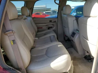2004 Chevrolet Tahoe LT with VIN 1GNEK13T84J286506, listed as a Copart auction lot 44009595 with 212,139 mi miles and Salvage Title. Bid and sale history available at carsss.com. Image 11.