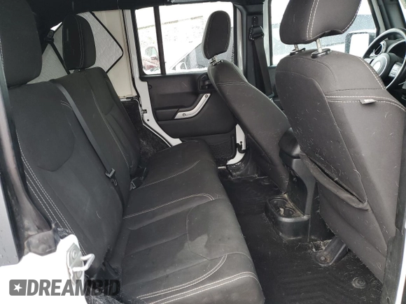 2018 Jeep Wrangler JK Unlimited Sahara with VIN 1C4HJWEG0JL923653, listed as a Copart auction lot 82151514 with 108,737 mi miles and Non Repairable. Bid and sale history available at carsss.com. Image 11.