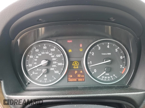 2008 BMW 3 Series 328xi with VIN WBAVT73518FZ37202, listed as a Copart auction lot 62066995 with 86,398 mi miles and Clean title. Bid and sale history available at DreamBid. Image 9.