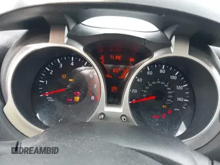 2014 Nissan Juke S with VIN JN8AF5MV6ET482103, listed as a IAAI auction lot 42126935 with 125,506 mi miles. Bid and sale history available at carsss.com. Image 7.