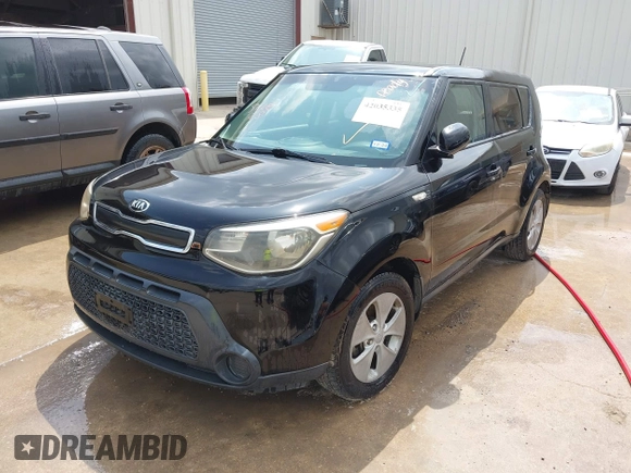 2014 Kia Soul with VIN KNDJN2A22E7004308, listed as a IAAI auction lot 42035335 with 1 mi miles. Bid and sale history available at carsss.com. Image 2.