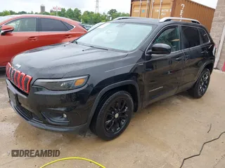 2019 Jeep Cherokee Latitude с VIN 1C4PJLCB5KD358250, выставлен на аукционе IAAI как лот 42504518 с пробегом 171 655 миль миль и . История ставок и продаж доступна на DreamBid. Изображение 2.