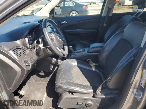 2015 Dodge Journey Crossroad with VIN 3C4PDCGG3FT679152, listed as a Copart auction lot 49833675 with 133,789 mi miles and Salvage Title. Bid and sale history available at DreamBid. Image 7.