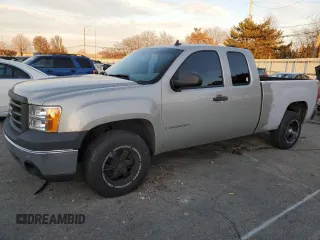 2007 GMC Sierra 1500 SLE1 with VIN 2GTEC19C871668854, listed as a Copart auction lot 83642134 with 212,111 mi miles and Salvage Title. Bid and sale history available at DreamBid. Image 1.