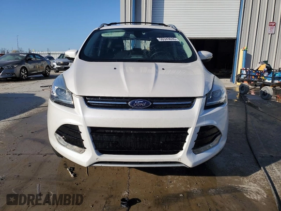 2013 Ford Escape Titanium with VIN 1FMCU0J97DUB50714, listed as a Copart auction lot 50343635 with 154,192 mi miles and Salvage Title. Bid and sale history available at carsss.com. Image 5.