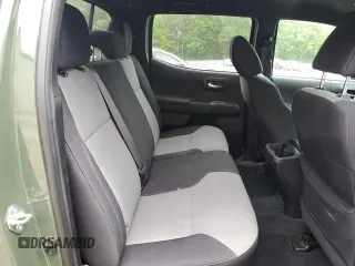 2021 Toyota Tacoma SR with VIN 3TYCZ5AN9MT010768, listed as a Copart auction lot 53961455 with 55,822 mi miles and Salvage title. Bid and sale history available at DreamBid. Image 10.