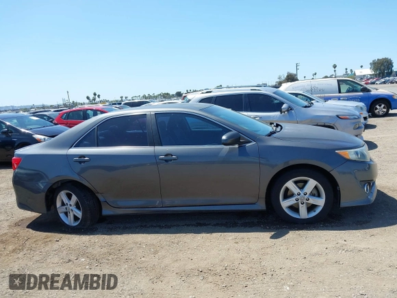 2012 Toyota Camry L with VIN 4T1BF1FK7CU534157, listed as a IAAI auction lot 41986320 with 162,866 mi miles. Bid and sale history available at carsss.com. Image 13.