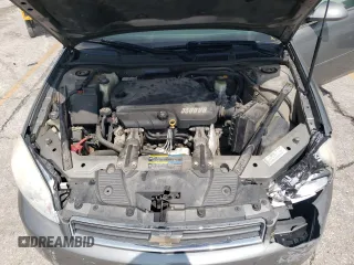 2008 Chevrolet Impala LS z VIN 2G1WB58KX81197842, wystawiony jako Copart lot #59018135 z przebiegiem 126 824 mil mil oraz Szkoda całkowita • Salvage title. Historia ofert i sprzedaży dostępna na DreamBid. Obrazek 11.