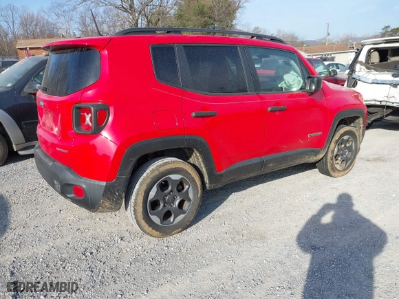2018 Jeep Renegade Sport with VIN ZACCJBAB4JPJ63846, listed as a IAAI auction lot 41779614 with 66,725 mi miles. Bid and sale history available at carsss.com. Image 4.