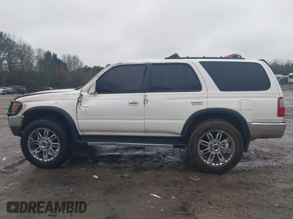 1997 Toyota 4Runner SR5 with VIN JT3GN86R8V0042416, listed as a IAAI auction lot 41566895 with 374,765 mi miles and . Bid and sale history available at DreamBid. Image 14.