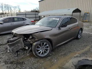 2019 Alfa Romeo Giulia z VIN ZARFAMAN5K7599714, wystawiony jako Copart lot #44950765 z przebiegiem Nie podano mil oraz Szkody całkowita. Historia ofert i sprzedaży dostępna na DreamBid. Obrazek 1.