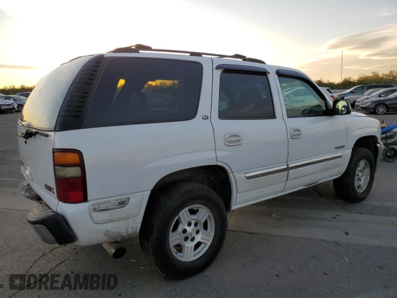 2002 GMC Yukon SLE with VIN 1GKEK13T12R143778, listed as a Copart auction lot 81387104 with 213,129 mi miles and Salvage Title. Bid and sale history available at carsss.com. Image 3.