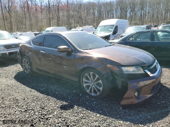 2013 Honda Accord Cpe EX-L with VIN 1HGCT2B8XDA010734, listed as a Copart auction lot 50004405 with NaN miles and Salvage Title. Bid and sale history available at carsss.com. Image 4.