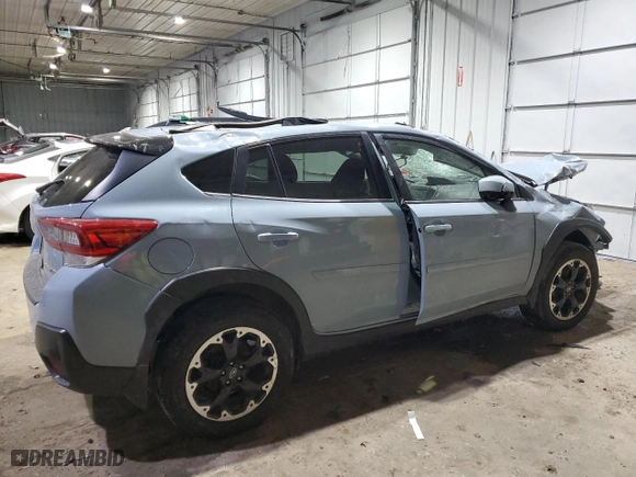 2021 Subaru Crosstrek Premium with VIN JF2GTAEC6M8668652, listed as a Copart auction lot 88587525 with NaN miles and Salvage Title. Bid and sale history available at carsss.com. Image 3.
