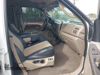 2003 Ford F-250 XL with VIN 1FTNW21PX3EC38733, listed as a IAAI auction lot 38904279 with 293,915 mi miles and . Bid and sale history available at DreamBid. Image 5.