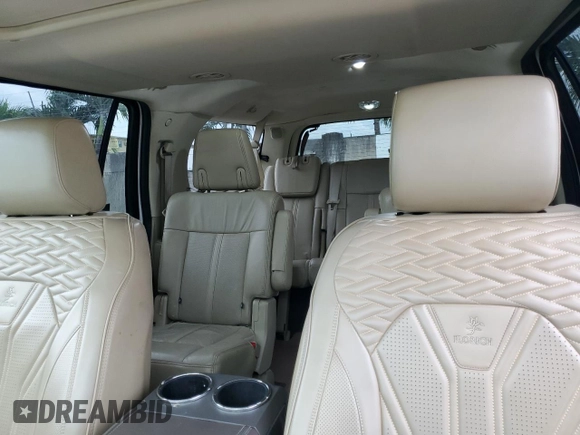2015 Lincoln Navigator z VIN 5LMJJ3HT8FEJ07562, wystawiony jako Copart lot #46319455 z przebiegiem 183 138 mil mil oraz Czysty tytuł • Clean title. Historia ofert i sprzedaży dostępna na DreamBid. Obrazek 10.