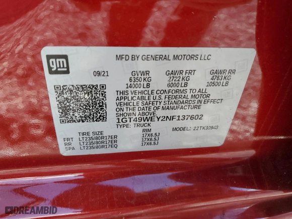 2022 GMC Sierra 3500HD Denali with VIN 1GT49WEY2NF137602, listed as a Copart auction lot 46927635 with 20,038 mi miles and Salvage Title. Bid and sale history available at carsss.com. Image 14.