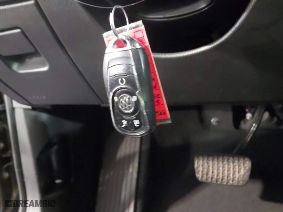 2019 Buick Envision Preferred with VIN LRBFXBSA2KD090835, listed as a IAAI auction lot 41612871 with 89,781 mi miles. Bid and sale history available at carsss.com. Image 11.