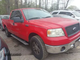 2006 Ford F-150 XL with VIN 1FTPX12VX6NB88059, listed as a IAAI auction lot 41950596 with 244,373 mi miles. Bid and sale history available at carsss.com. Image 1.
