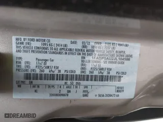 2018 Ford C-Max Hybrid SE with VIN 1FADP5AU2JL104586, listed as a IAAI auction lot 41052846 with 1 mi miles. Bid and sale history available at carsss.com. Image 9.