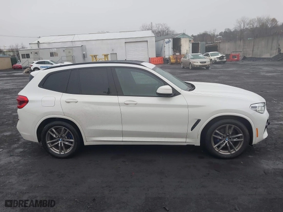 2021 BMW X3 M40i with VIN 5UXTY9C07M9F32001, listed as a IAAI auction lot 41673270 with 45,752 mi miles. Bid and sale history available at carsss.com. Image 13.