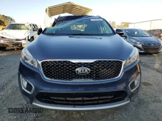 2016 Kia Sorento EX with VIN 5XYPH4A13GG029809, listed as a Copart auction lot 77331854 with 108,989 mi miles and Non Repairable. Bid and sale history available at DreamBid. Image 5.