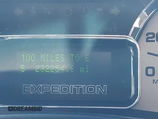 2012 Ford Expedition XLT с VIN 1FMJU1H57CEF46831, выставлен на аукционе IAAI как лот 42078155 с пробегом 232 254 миль миль и . История ставок и продаж доступна на DreamBid. Изображение 15.