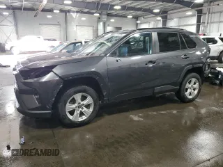 2020 Toyota RAV4 XLE with VIN 2T3P1RFVXLW119614, listed as a Copart auction lot 77139364 with 74,020 mi miles and Salvage Title. Bid and sale history available at carsss.com. Image 1.